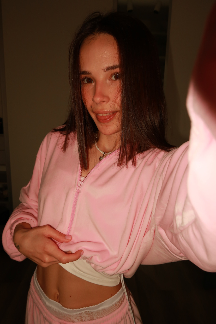 Tina brings the glow — live moments in Oakland